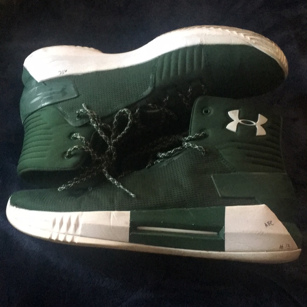 Under Armour Men's Drive 4 Basketball Shoes